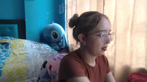 Snapshot of liaroberts1 chatting on 01.29.25 Lia Roberts online show from 01.29.25