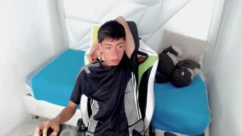 Snapshot of liarr_ chatting on 02.09.26 LIAR online show from 02.09.26