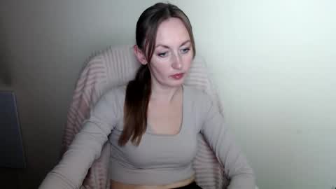 Lia online show from 04.22.26