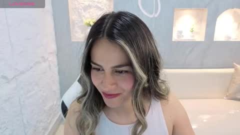 Online 800 to 1400 online show from 09.18.25