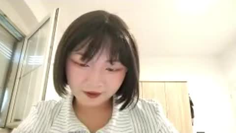 Molly online show from 07.17.26
