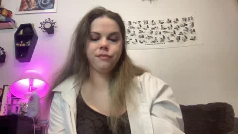 Snapshot of libbydeetzxxx chatting on 01.30.25 Libby Deetz online show from 01.30.25