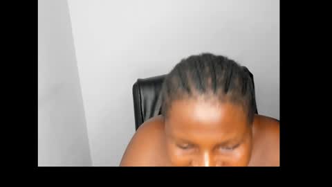 Snapshot of lick_pussyjuice chatting on 02.09.25 kimani online show from 02.09.25