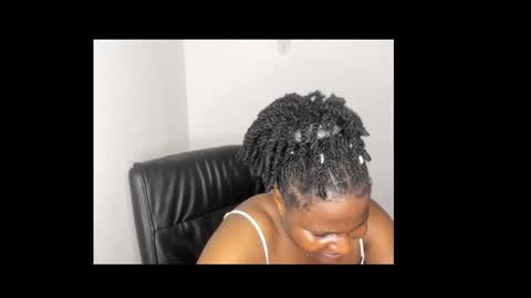 Snapshot of lick_pussyjuice chatting on 02.22.25 kimani online show from 02.22.25