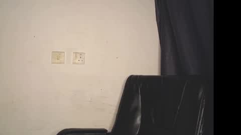 Snapshot of lick_pussyjuice chatting on 09.09.25 kimani online show from 09.09.25