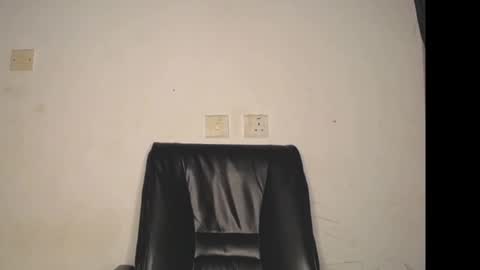 Snapshot of lick_pussyjuice chatting on 09.12.25 kimani online show from 09.12.25