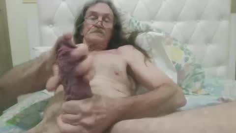 lickittostickit online show from 01.18.25