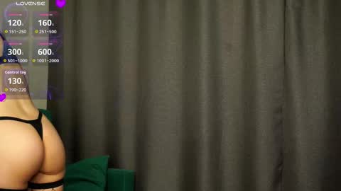 Molly online show from 09.19.25