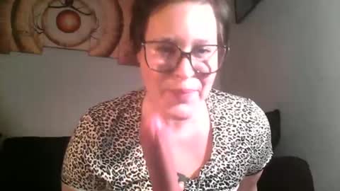 Snapshot of life_as_lindz chatting on 03.22.26 life_as_lindz online show from 03.22.26