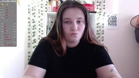 light_lunaa online show from 02.06.25