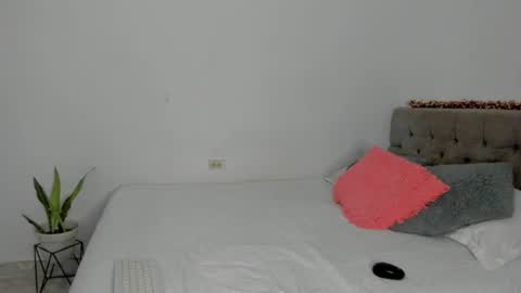 Maddie  online show from 06.27.26