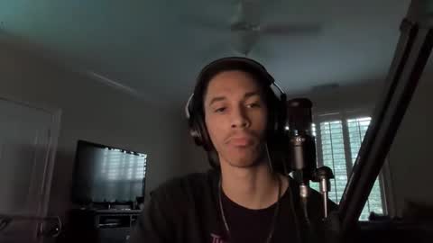 Snapshot of lightskin4you chatting on 06.10.26 lightskin4you online show from 06.10.26