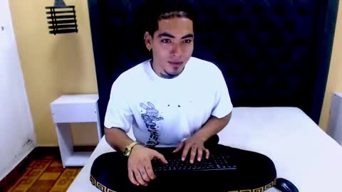 Lihan online show from 02.14.25