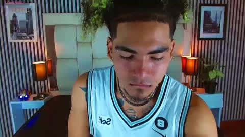 Lihan online show from 11.17.25