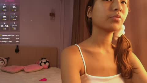 Lihn Pham online show from 04.15.26