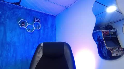 Daniel online show from 12.17.24