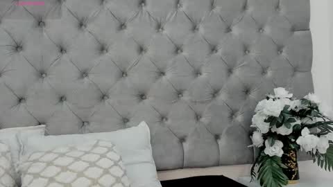 liiabloomm online show from 02.05.26