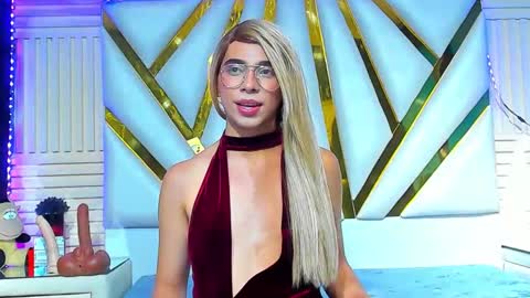 Snapshot of liiacollins chatting on 10.30.25 liiacollins online show from 10.30.25