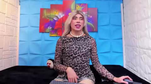 liiacollins online show from 01.10.26