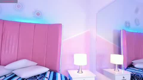 liiam_smith_ online show from 09.16.25