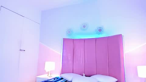 liiam_smith_ online show from 10.11.25