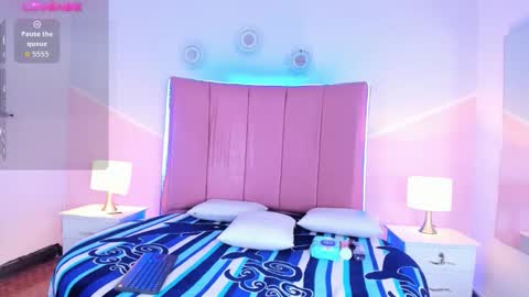 liiam_smith_ online show from 10.19.25