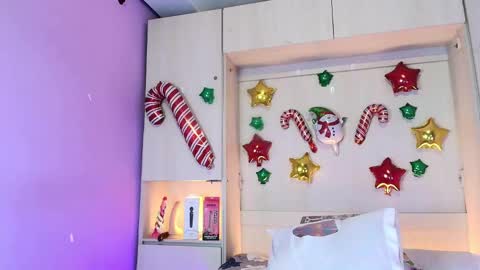 Snapshot of liiavega chatting on 12.26.24 online show from 12.26.24