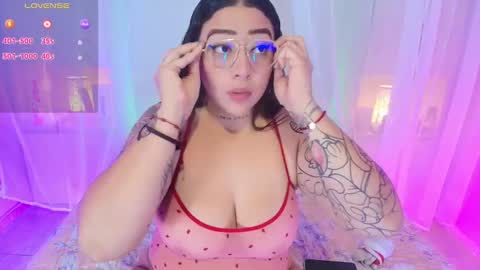 Snapshot of liiavega chatting on 01.22.25 online show from 01.22.25