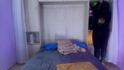         online show from 09.26.25