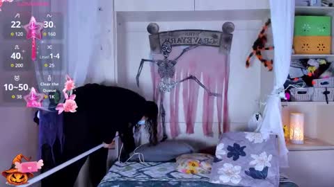         online show from 10.25.25