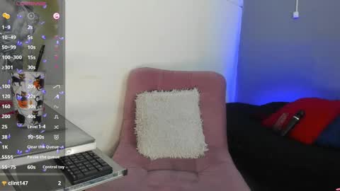 Snapshot of liily_moore chatting on 12.22.24 Lily Moore online show from 12.22.24