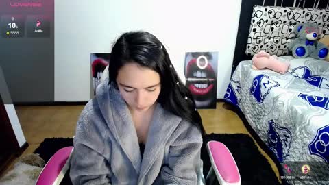 Snapshot of lika_little3 chatting on 01.30.25 Liika  online show from 01.30.25