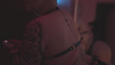 likaaberry online show from 10.26.25