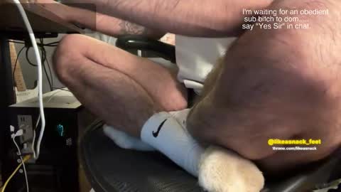 Snapshot of likeasnack chatting on 02.16.26 likeasnack online show from 02.16.26