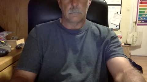 Snapshot of likefhot chatting on 05.17.26 likefhot online show from 05.17.26