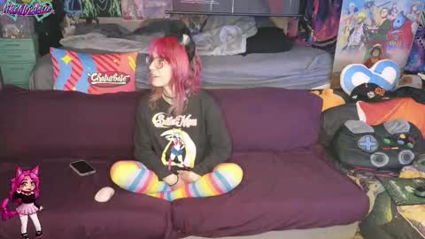 LikeMyAshe online show from 09.19.25