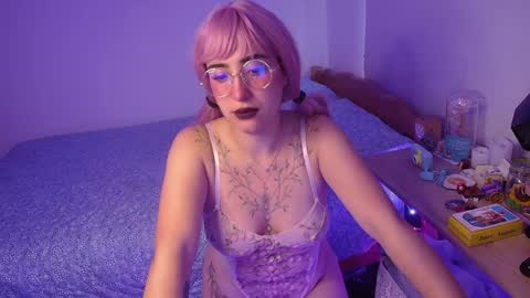 im MIA  -- MY OF is catsito3 online show from 12.10.24