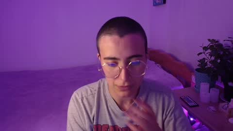 im MIA  -- MY OF is catsito3 online show from 01.11.25