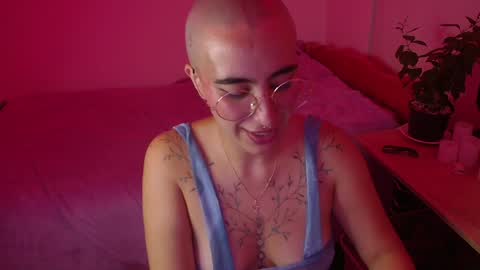 im MIA  -- MY OF is catsito3 online show from 01.26.25