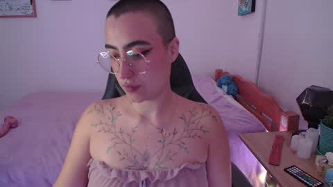 im MIA  -- MY OF is catsito3 online show from 02.08.25