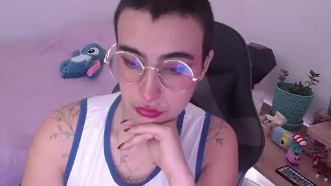 im MIA  -- MY OF is catsito3 online show from 03.07.25