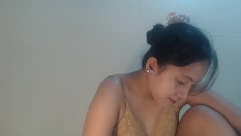 Snapshot of lil_baby4u chatting on 10.30.25 lil_baby4u online show from 10.30.25