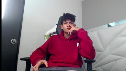 LIAM online show from 12.21.25