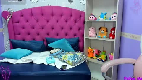 Lili Cey online show from 02.05.25