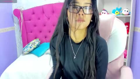 Lili Cey online show from 02.13.25