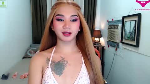 LILY online show from 11.10.25