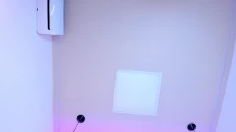 L I L A   online show from 03.01.25