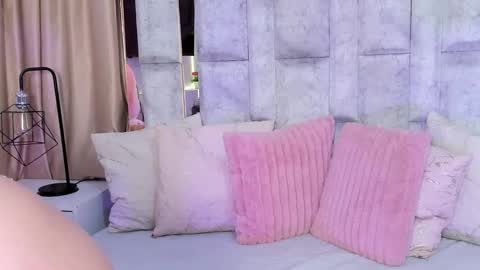 lila noa online show from 10.08.25