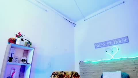 Lilah Sweet online show from 01.17.25
