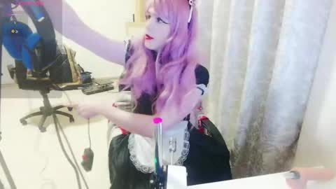 lilah_ts online show from 01.27.25